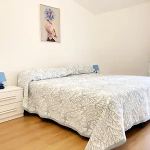 https://algherolux.in-sardinia.net